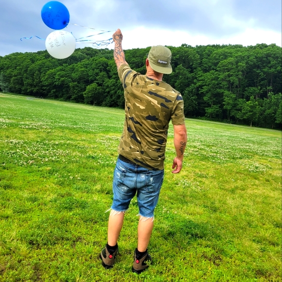 Jay - Picture 1 of 5